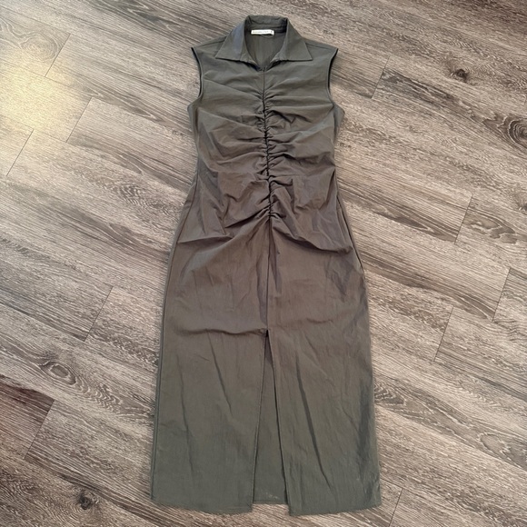 Abercrombie & Fitch Collared Zip-Up Midi Dress - Picture 1 of 9